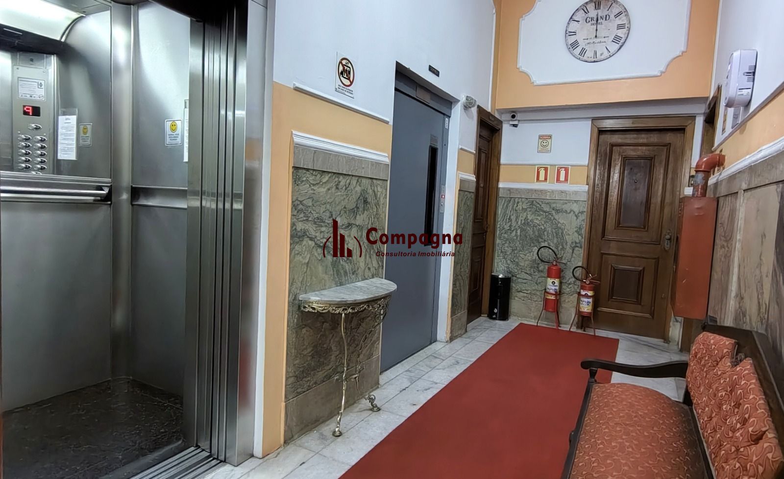 Apartamento de 3 dormitórios, 2 banheiros no Centro Histórico. — foto 3