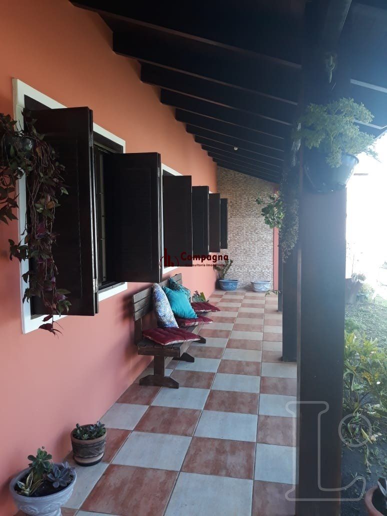 Casa para Venda - 114m², 2 dormitórios, sendo 1 suites, 2 vagas - Zona Nova — foto 3