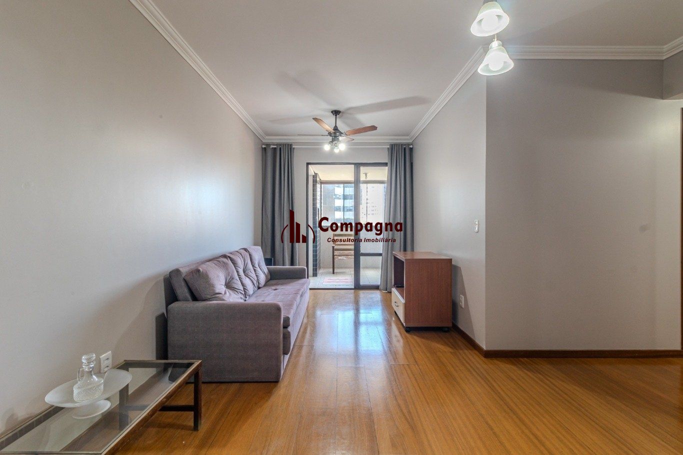 Apartamento com 2 quartos, vaga dupla - Bairro Petrópolis — foto 2