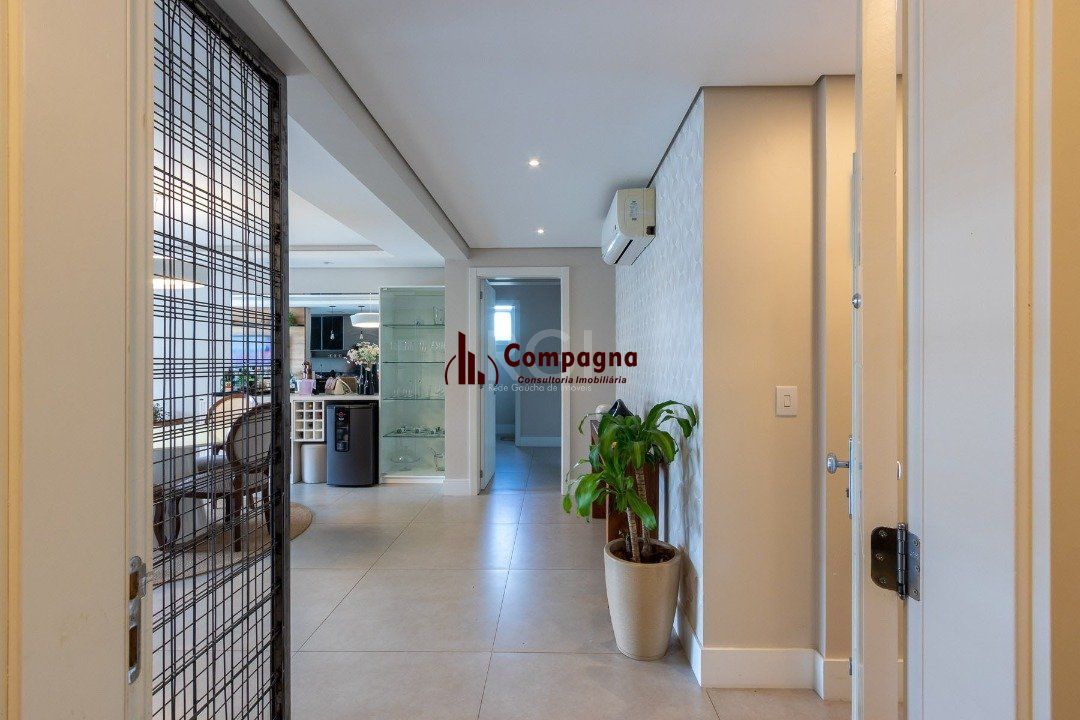 Apartamento para Venda - 163m², 3 dormitórios, sendo 3 suites, 3 vagas - Cristal — foto 3