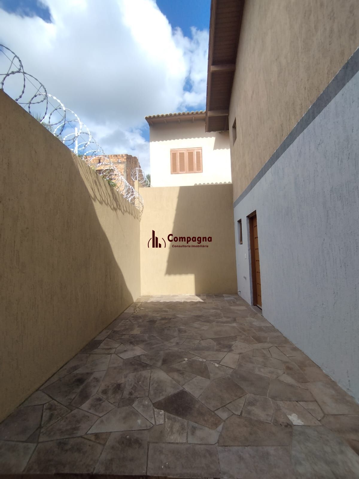 Casa de condomínio, 2 dormitórios, 1 vaga, bairro Ipanema. — foto 4