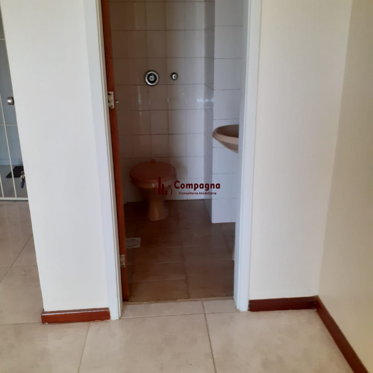 Sala comercial no bairro Petrópolis. — foto 4