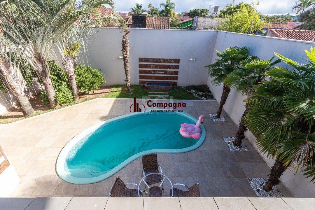 Casa para Venda - 463m², 4 dormitórios, sendo 4 suites, 4 vagas - Ipanema