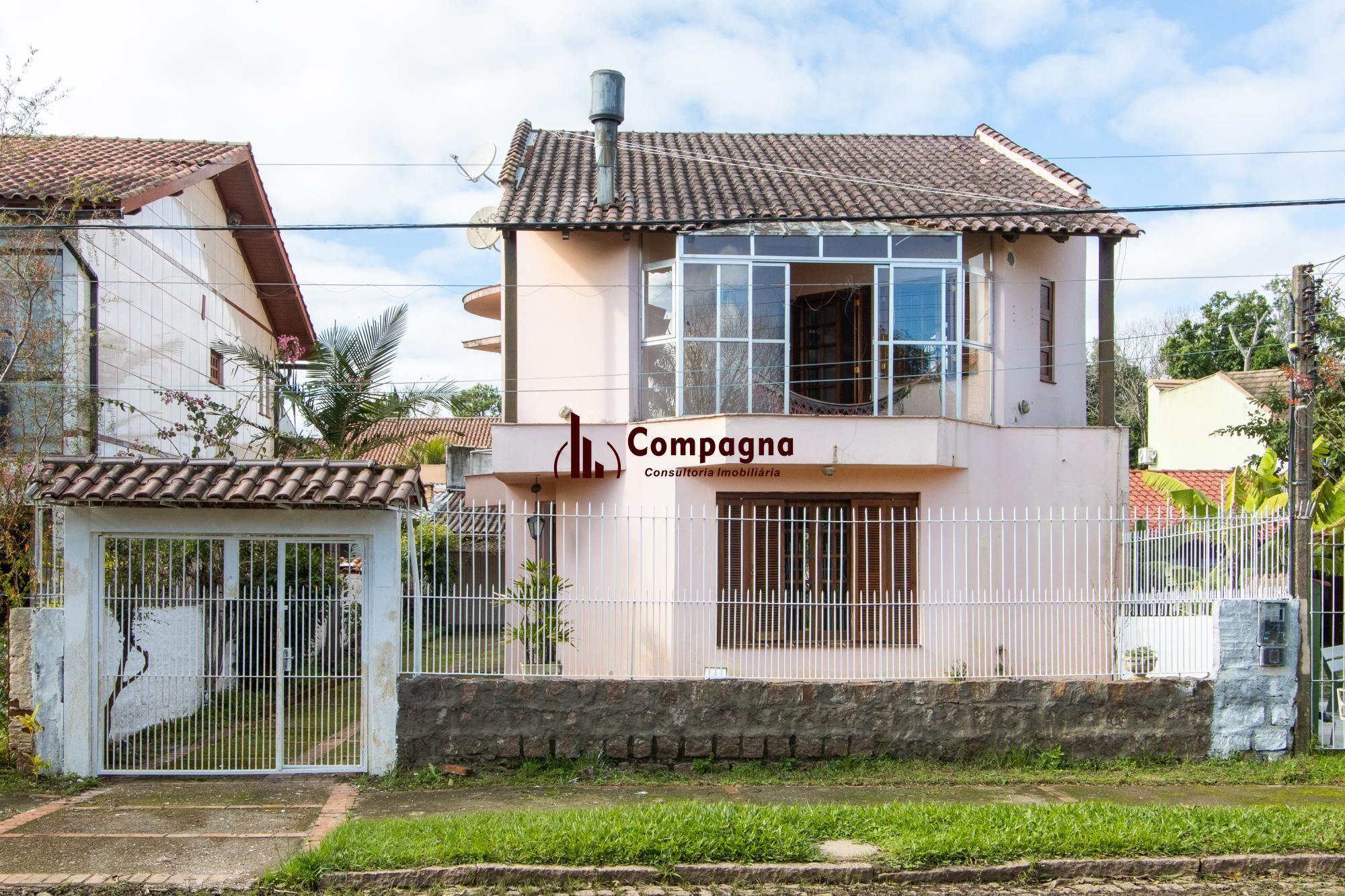 Casa para Venda - 253.35m², 3 dormitórios, sendo 1 suites, 4 vagas - Serraria — foto 2