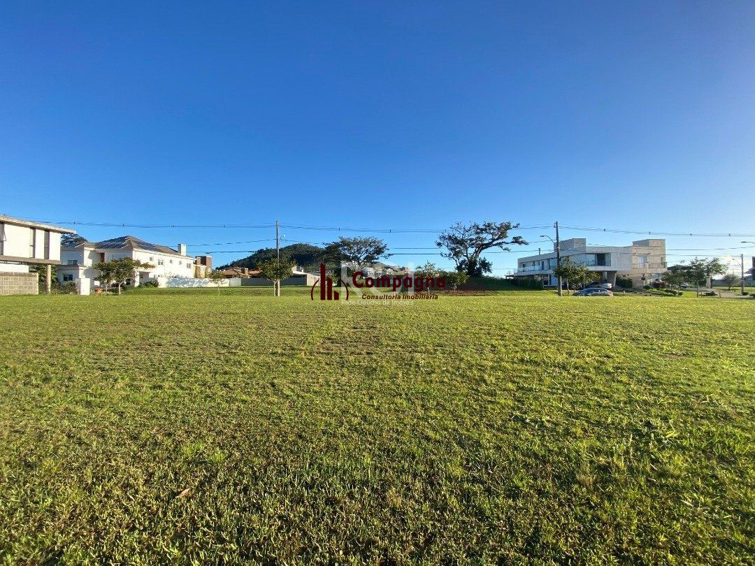 Excelente terreno no Alphaville condomínio Veneto.  Possui 497,96m2 de área privativa, — foto 5