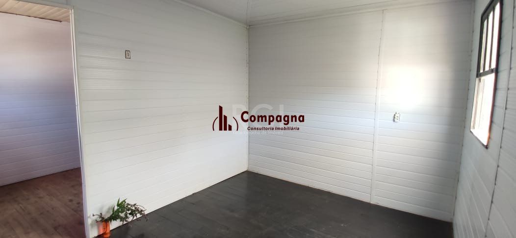 Casa para Venda com 2 dormitórios e 2 vagas no bairro Hípica — foto 4