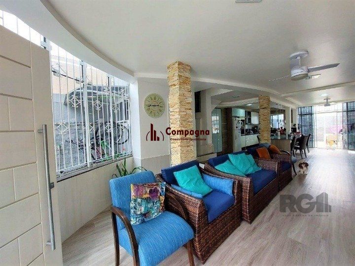 Casa, 234m², 3 dormitórios, Cristal