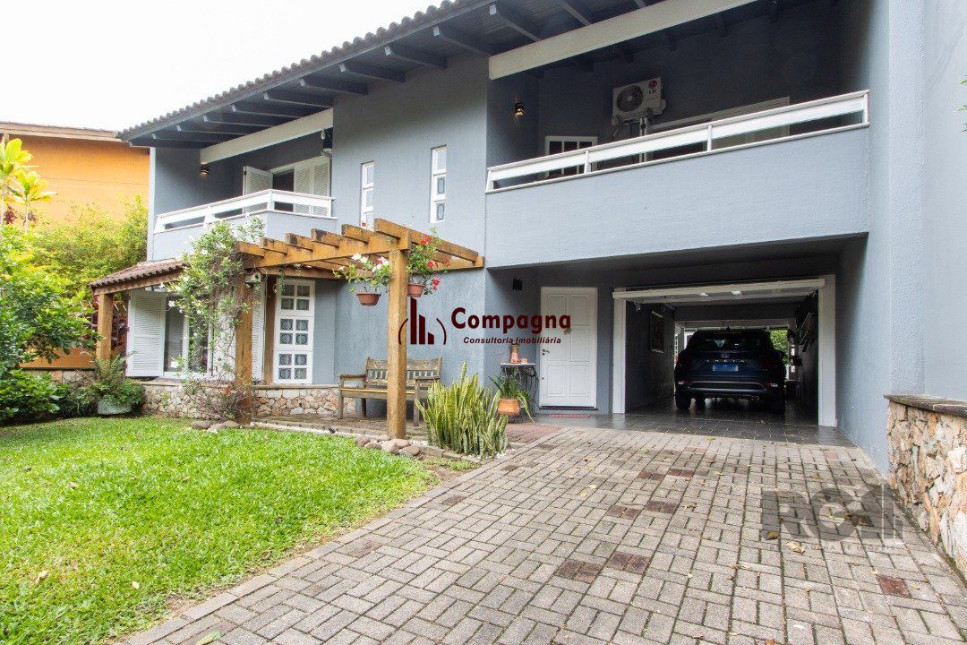 Casa 4 quartos à venda, 307m², Ipanema - Porto Alegre