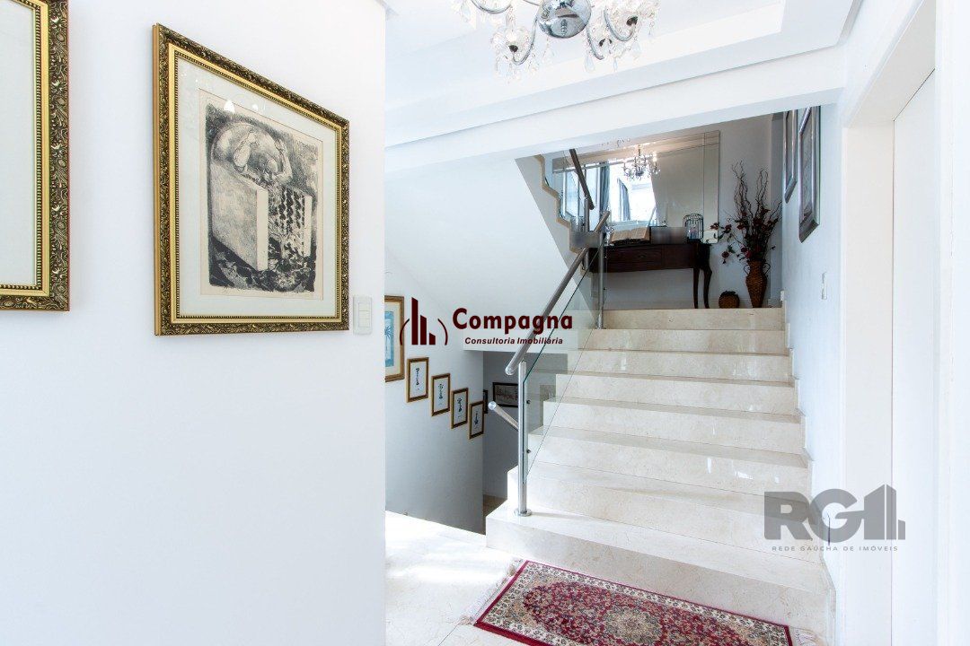 Casa em condominio . com 6 suites, sendo 3 suítes master com closet e hidro. — foto 5