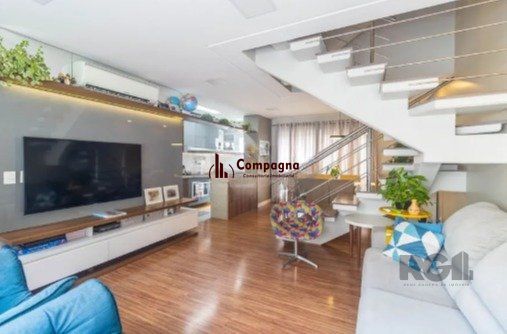 Casa impecável e mobiliada, com 3 niveis, possui 3 dormitórios sendo 1 suíte, 4 banheiros — foto 2