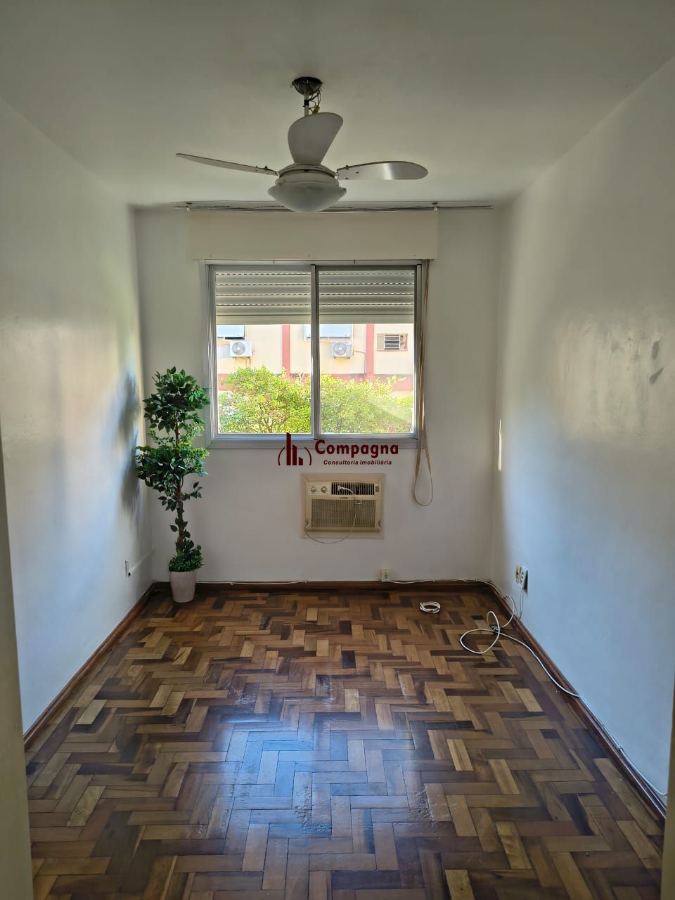 Apartamento de 2 dormitórios no bairro Camaquã.