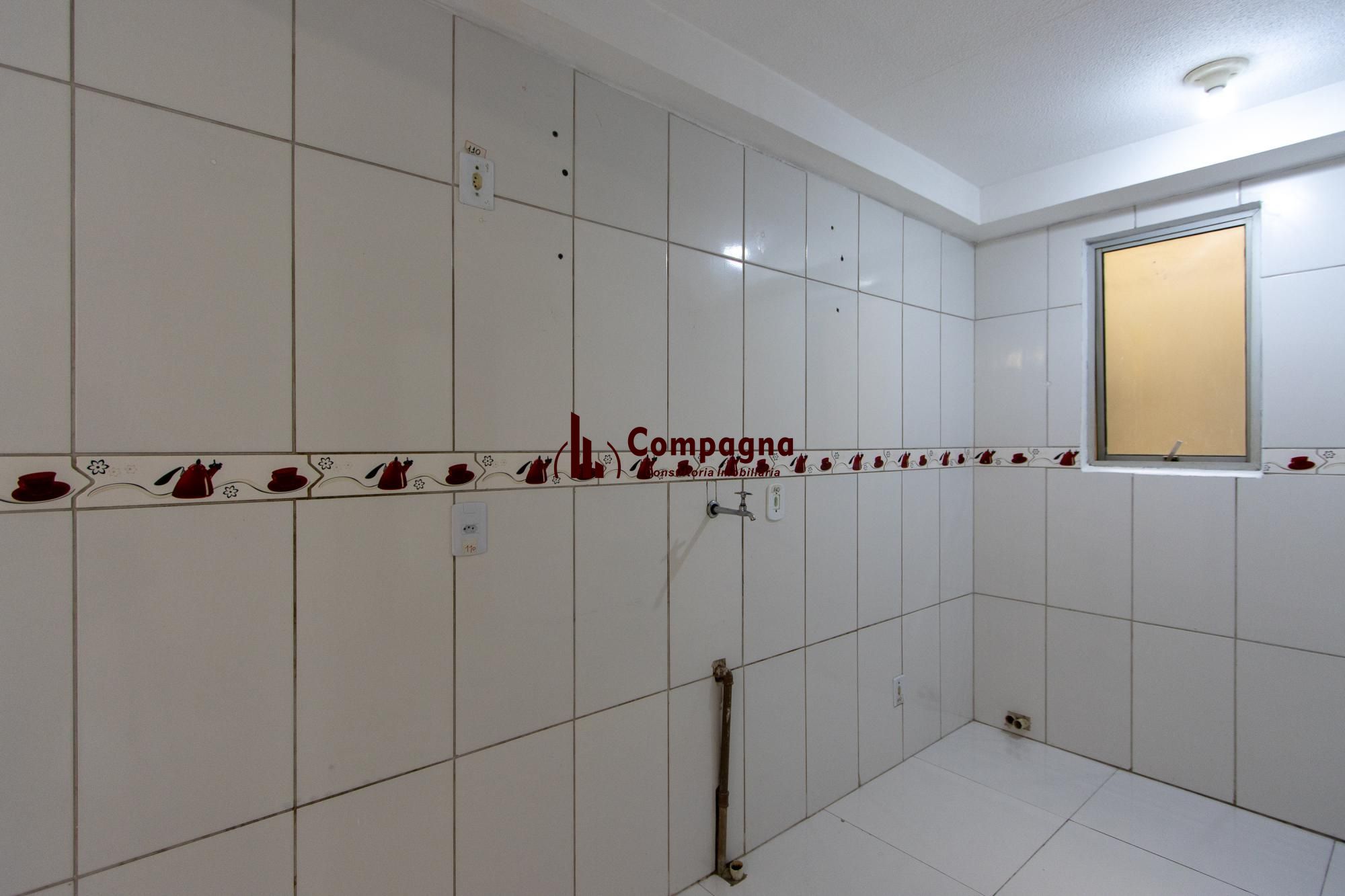 Apartamento reformado, 2 dormitórios, 1 vaga — foto 4