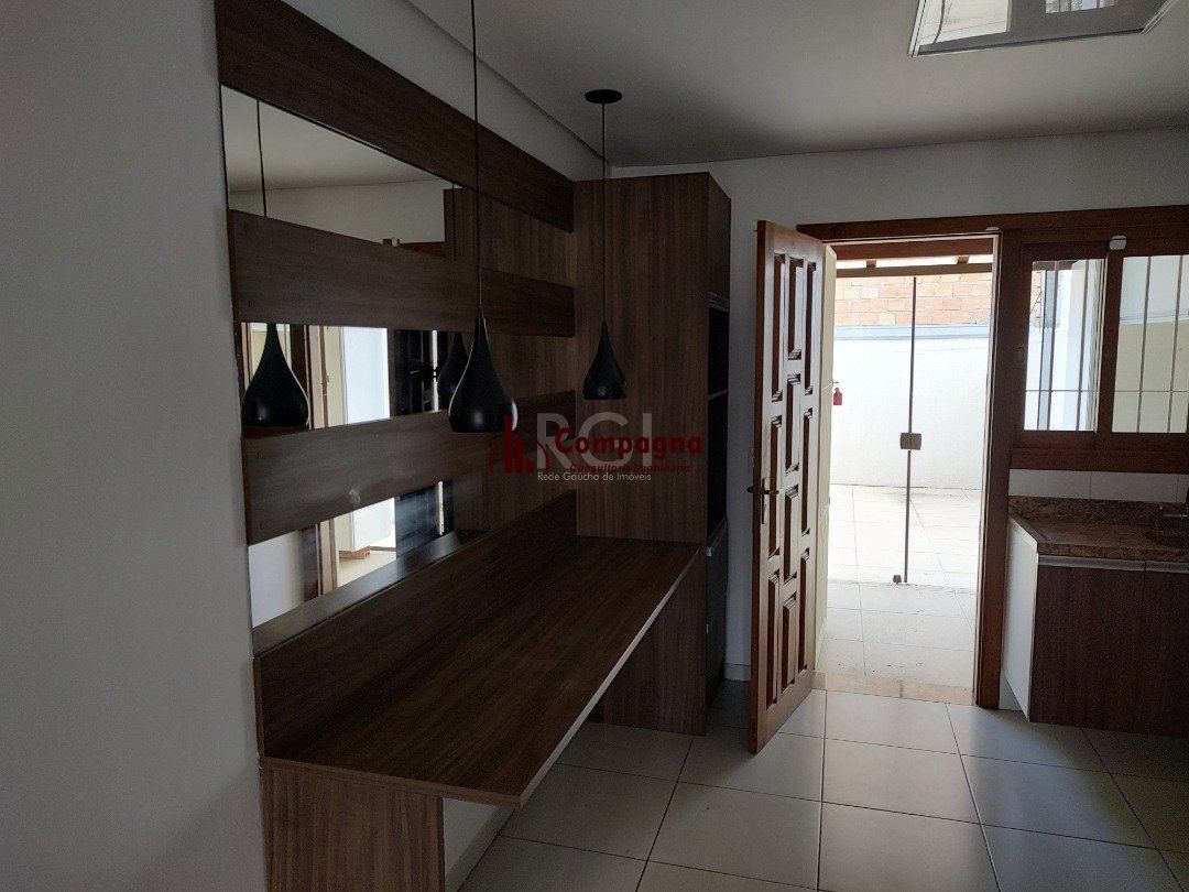 Casa para Venda - 84.2m², 3 dormitórios, sendo 3 suites, 1 vaga - Hípica — foto 4
