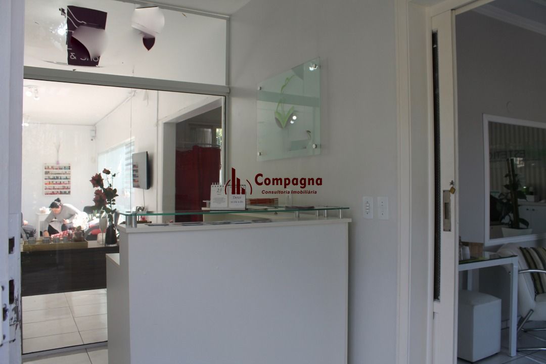 Casa para Venda - 221m², 3 dormitórios, sendo 1 suites, 4 vagas - Tristeza — foto 5