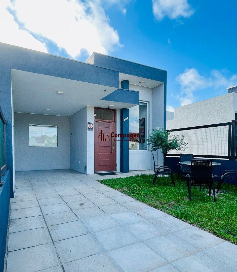 CASA COM 4 DORMITORIOS SUITE , A 3 QUADRAS DO MAR !! — foto 3