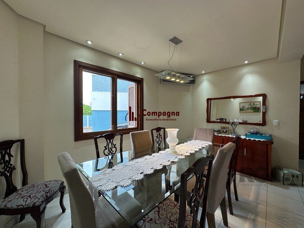 Casa Condominio para Venda - 122.43m², 3 dormitórios, sendo 1 suites, 2 vagas - Cristal — foto 2