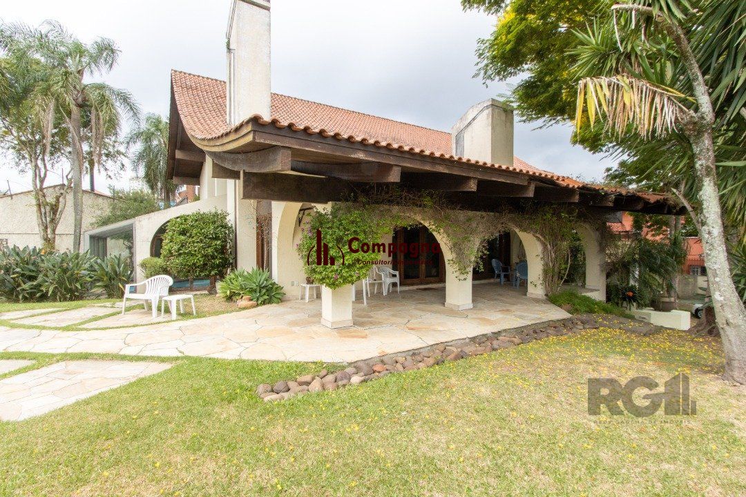 Casa para Venda - 645m², 4 dormitórios, sendo 4 suites, 11 vagas - Tristeza — foto 4
