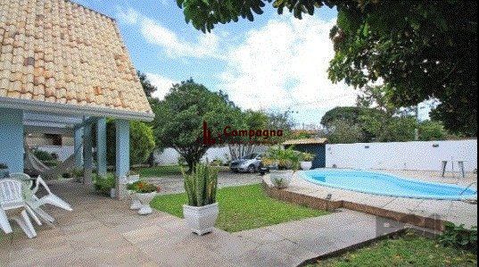 Casa para Venda - 350m², 4 dormitórios, sendo 1 suites, 4 vagas - Guarujá — foto 2