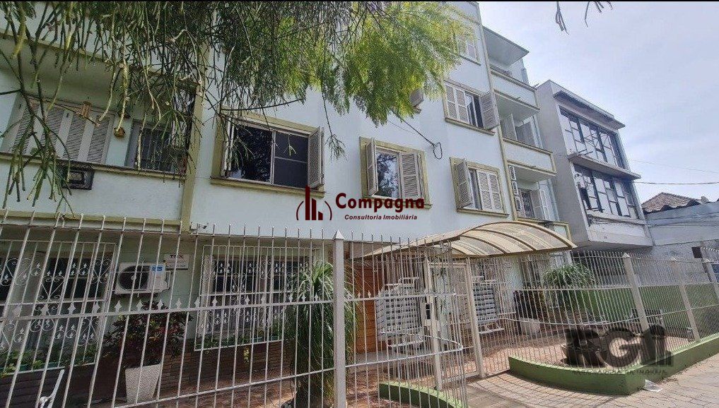 Apartamento semi mobiliado