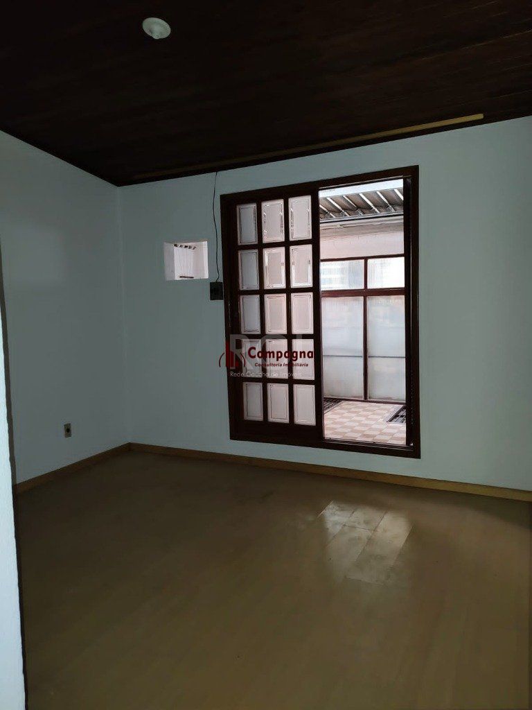 Casa para Venda - 98m², 2 dormitórios, 2 vagas - Alto Petrópolis