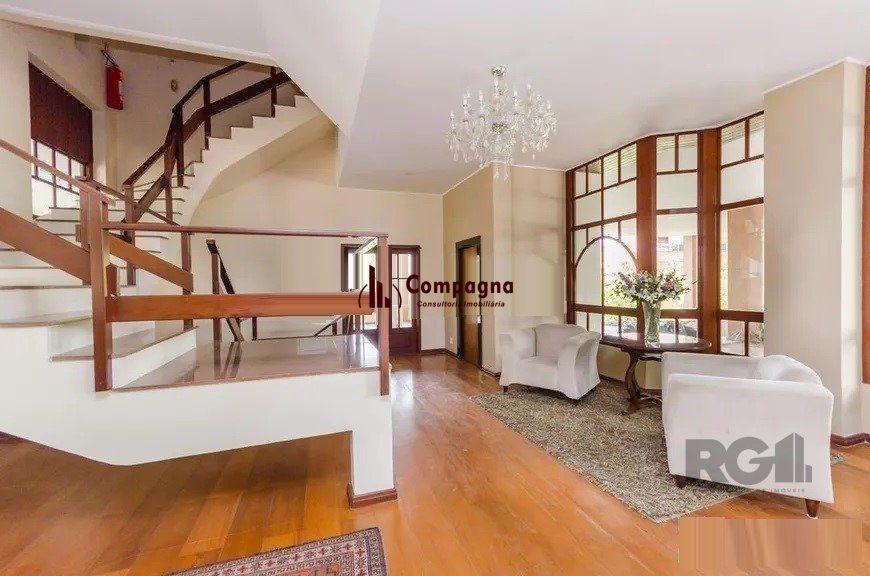 Vende-se luxuoso apartamento 4 quartos com 4 suítes, 2 vagas coberta, dependência completa, próximo da Encol - 306m² -  Auxiliadora — foto 4