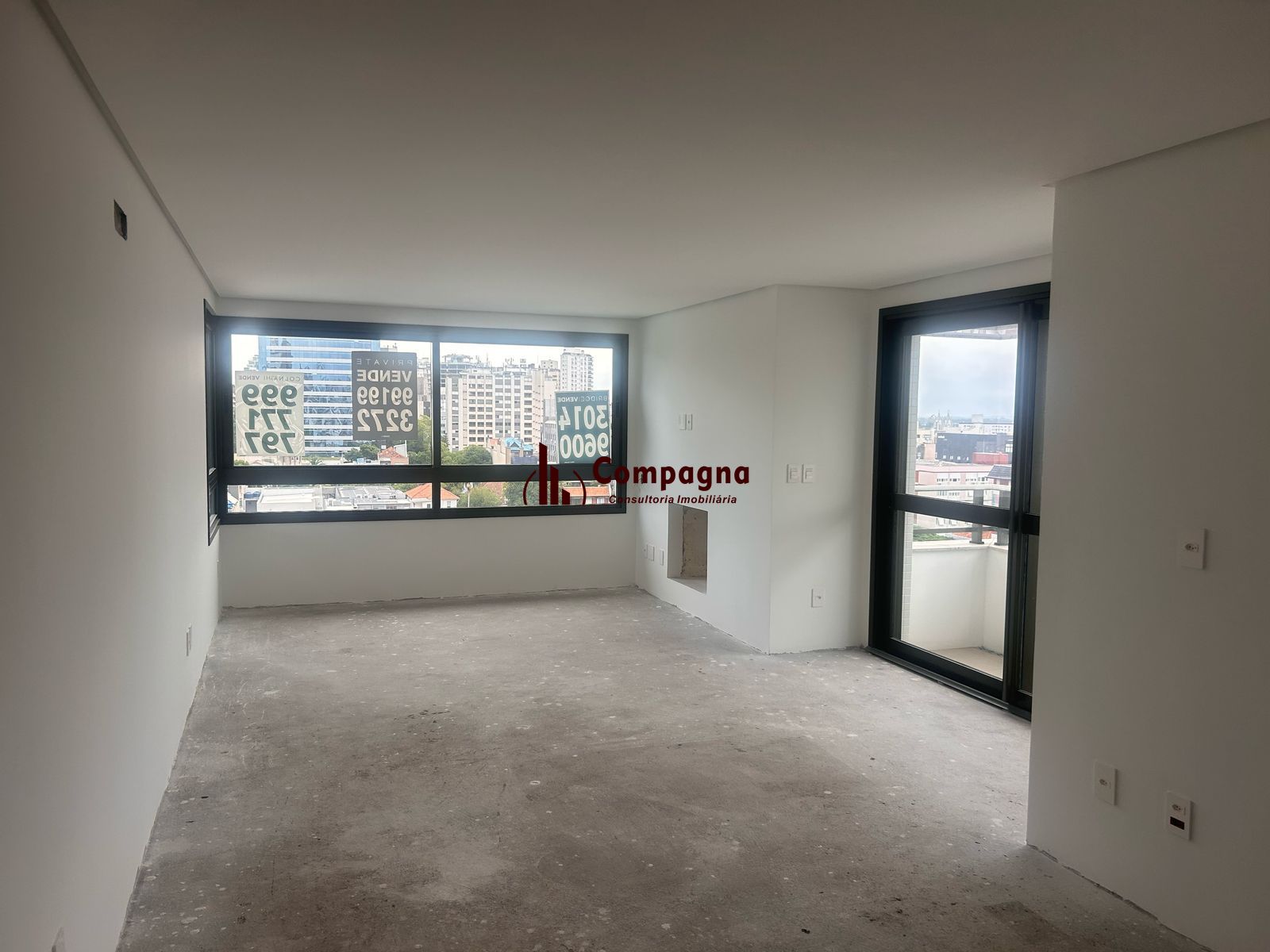 Apartamento de 2 quartos com 88 m², 2 vagas, sacada e churrasqueira - Auxiliadora