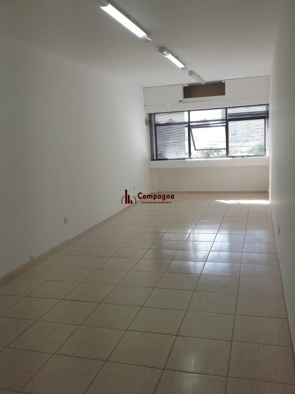 Vende-se sala comercial com 35m² - Passo D’Areia — foto 2