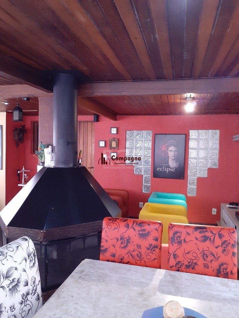 Casa 3 dormitórios, 2 suítes, 4 vagas, 257,52 m² de área privativa, no Bairro Ipanema — foto 4