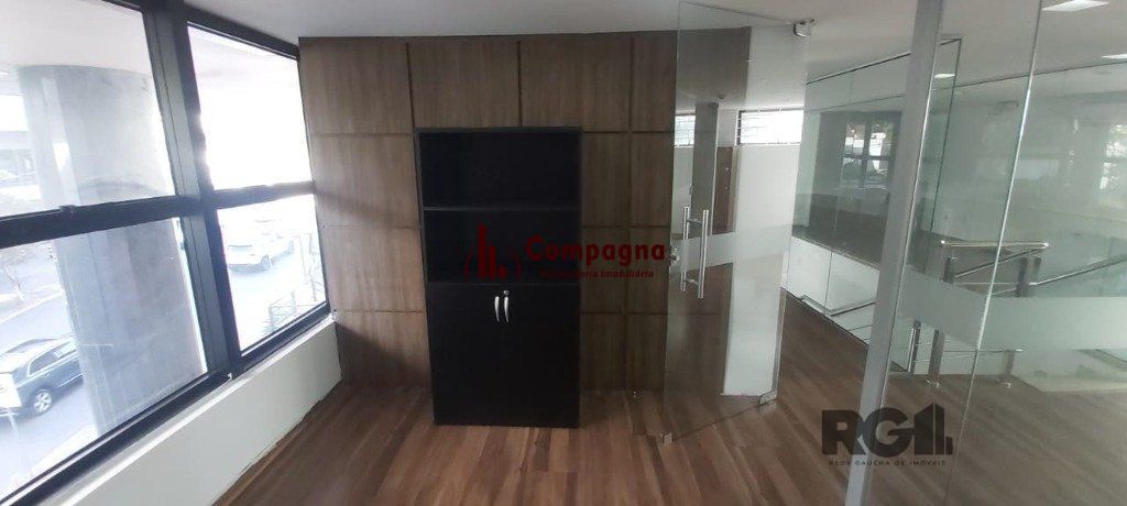 Loja com 113m² de área privativa no Bairro Três Figueiras — foto 4