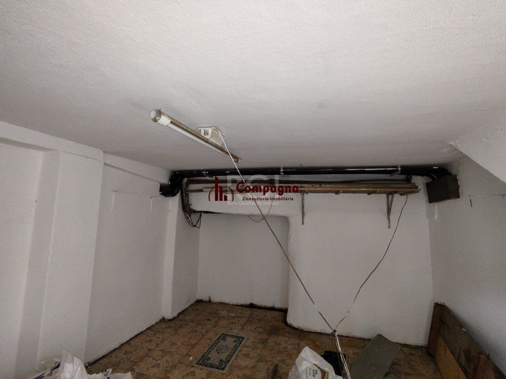 Casa para Venda - 98m², 2 dormitórios, 2 vagas - Alto Petrópolis — foto 3