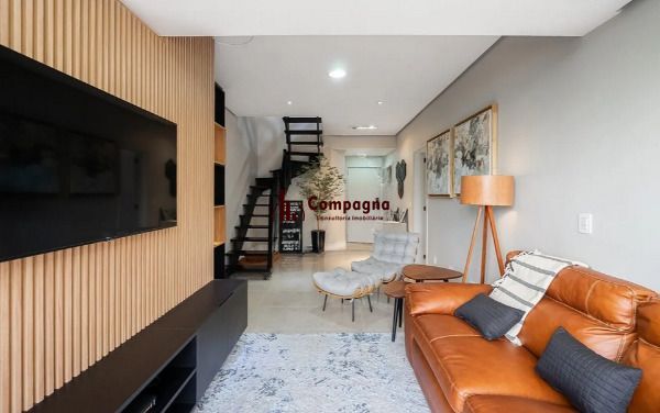 Vende-se cobertura com 2 dormitórios, sendo 1 suíte no bairro Auxiliadora — foto 3