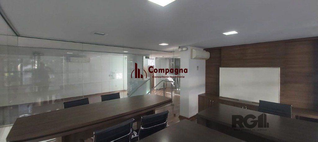 Loja com 113m² de área privativa no Bairro Três Figueiras — foto 3