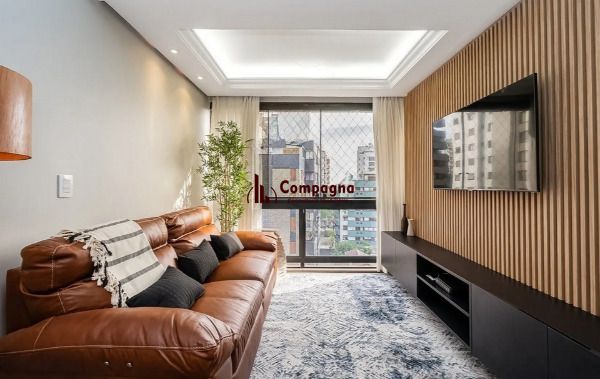 Vende-se cobertura com 2 dormitórios, sendo 1 suíte no bairro Auxiliadora — foto 2