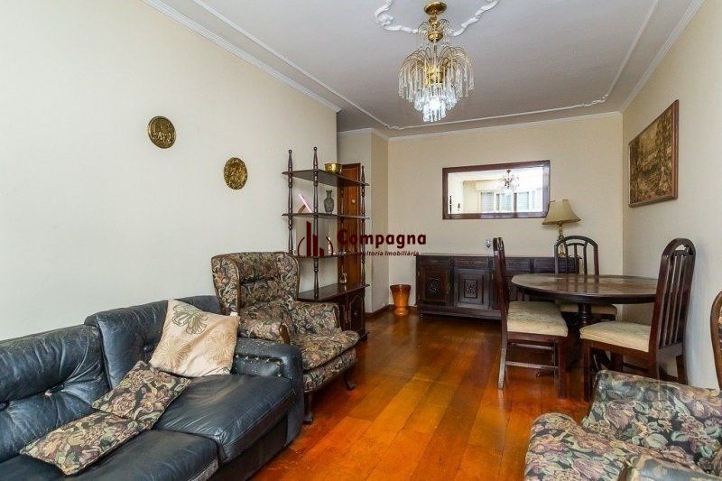 Apartamento 2 dormitórios, 84 m², 2 banheiros no Bairro Petrópolis em Porto Alegre