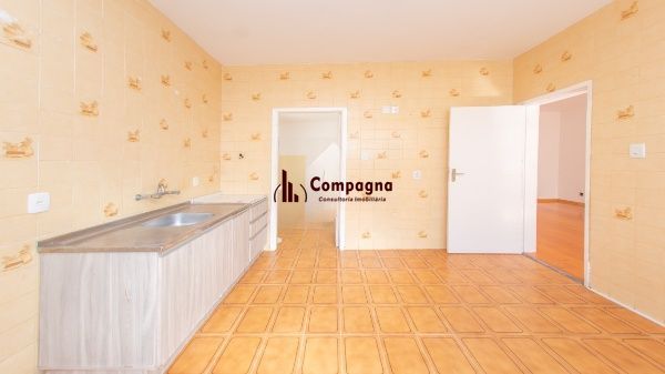 Vende-se apartamento com 3 quartos (1 suíte), 97 m² e 1 vaga – Bom Fim — foto 2