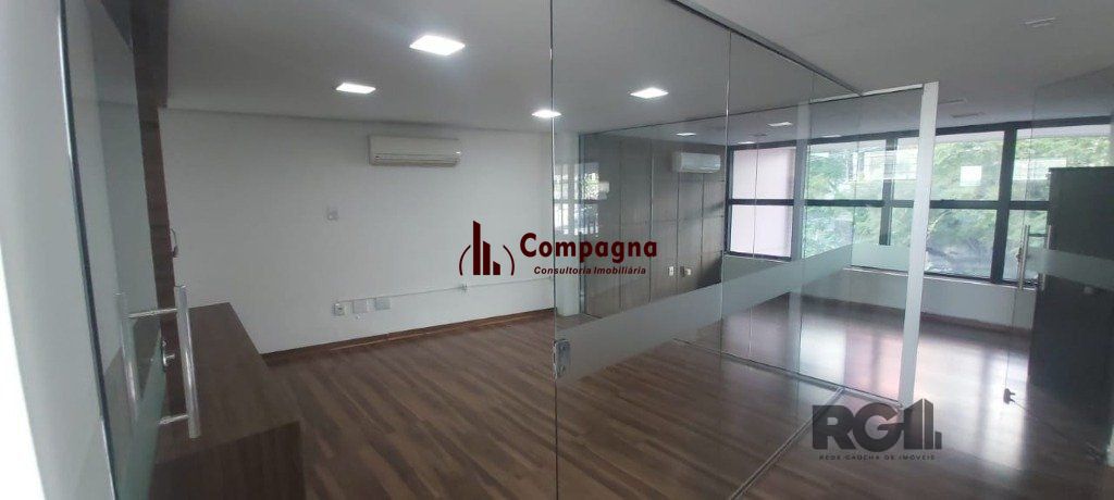 Loja com 113m² de área privativa no Bairro Três Figueiras — foto 2