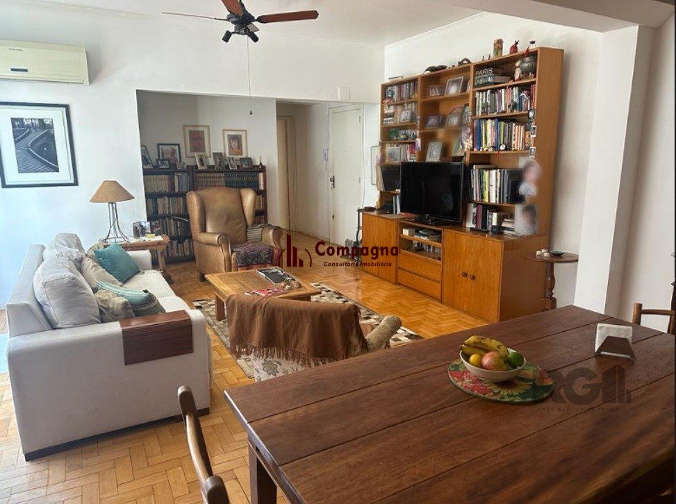 Apartamento 3 dormitórios, 1 suíte, 1 vaga - 110,58m² no Bairro Floresta