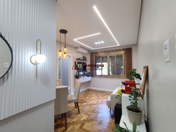 Vende-se apartamento reformado com 2 dormitórios (1 suíte) - 75 m² - Jardim Botânico — foto 2