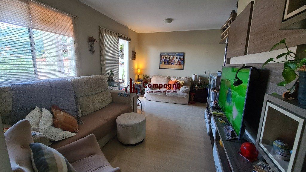 Vende-se apartamento 3 dorm 2 vagas - Bairro Morro Santana
