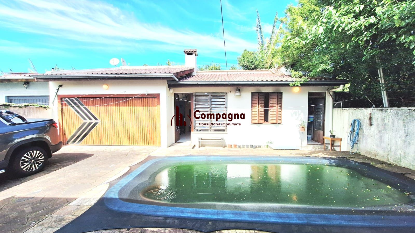 Casa com 4 dormitórios, piscina, 4 vagas, no bairro Teresópolis, Porto Alegre,RS — foto 3
