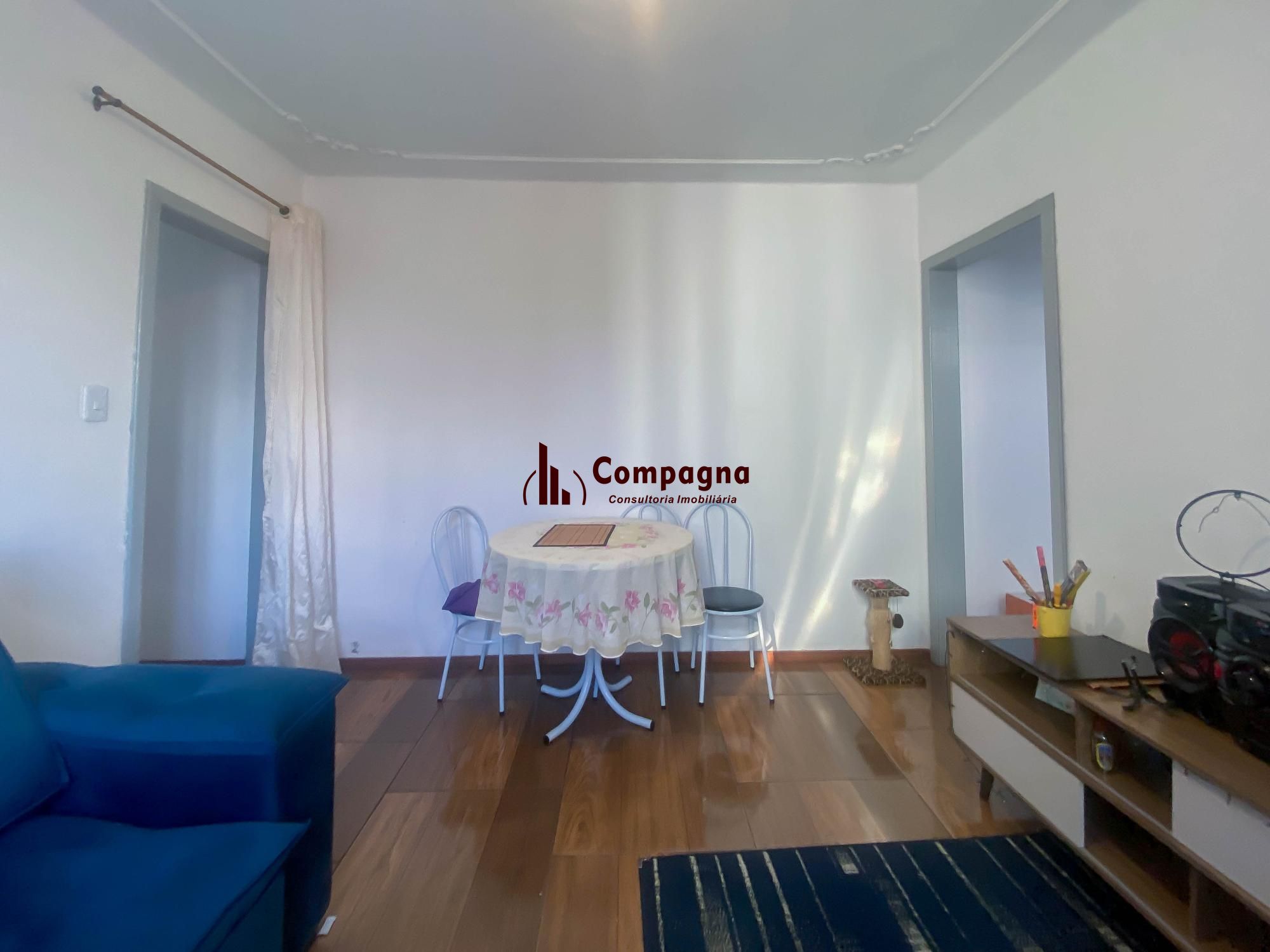 Apartamento à venda na Azenha, Porto Alegre – 1 dormitório, banheiro completo — foto 3