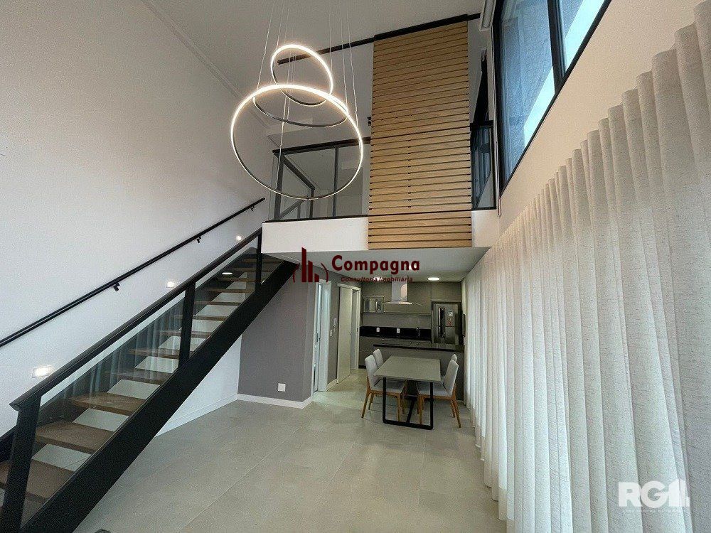 apartamento-pe-direito-alto-sofisticado