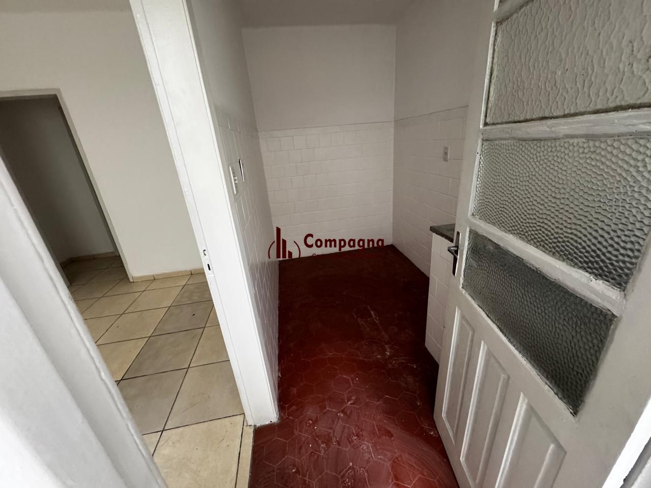 Apartamento de 1 dormitório térreo com área externa. — foto 5