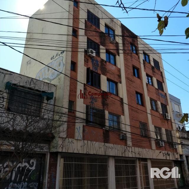 Apartamento de 1 dormitório com vaga de garagem escriturada na Rua Lopo Gonçalves.
