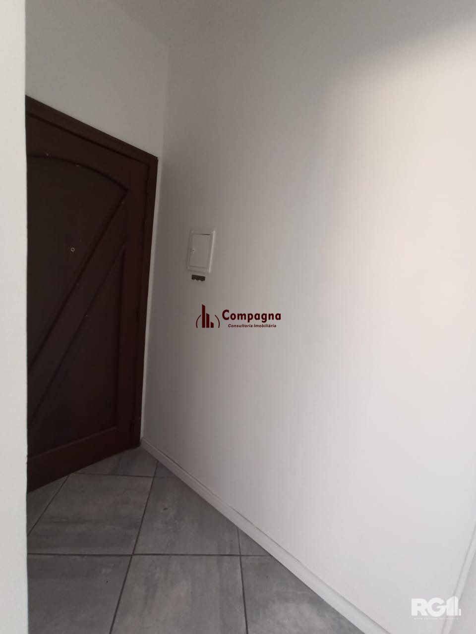 Ótimo apartamento à venda no bairro Menino Deus, em Porto Alegre. — foto 2