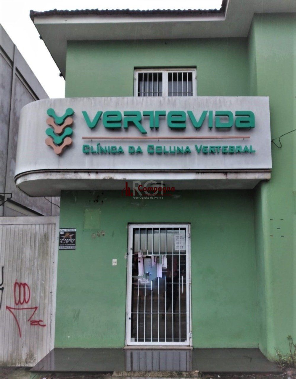 Casa Comercial para Venda - 250m², 0 dormitórios, 10 vagas - Glória