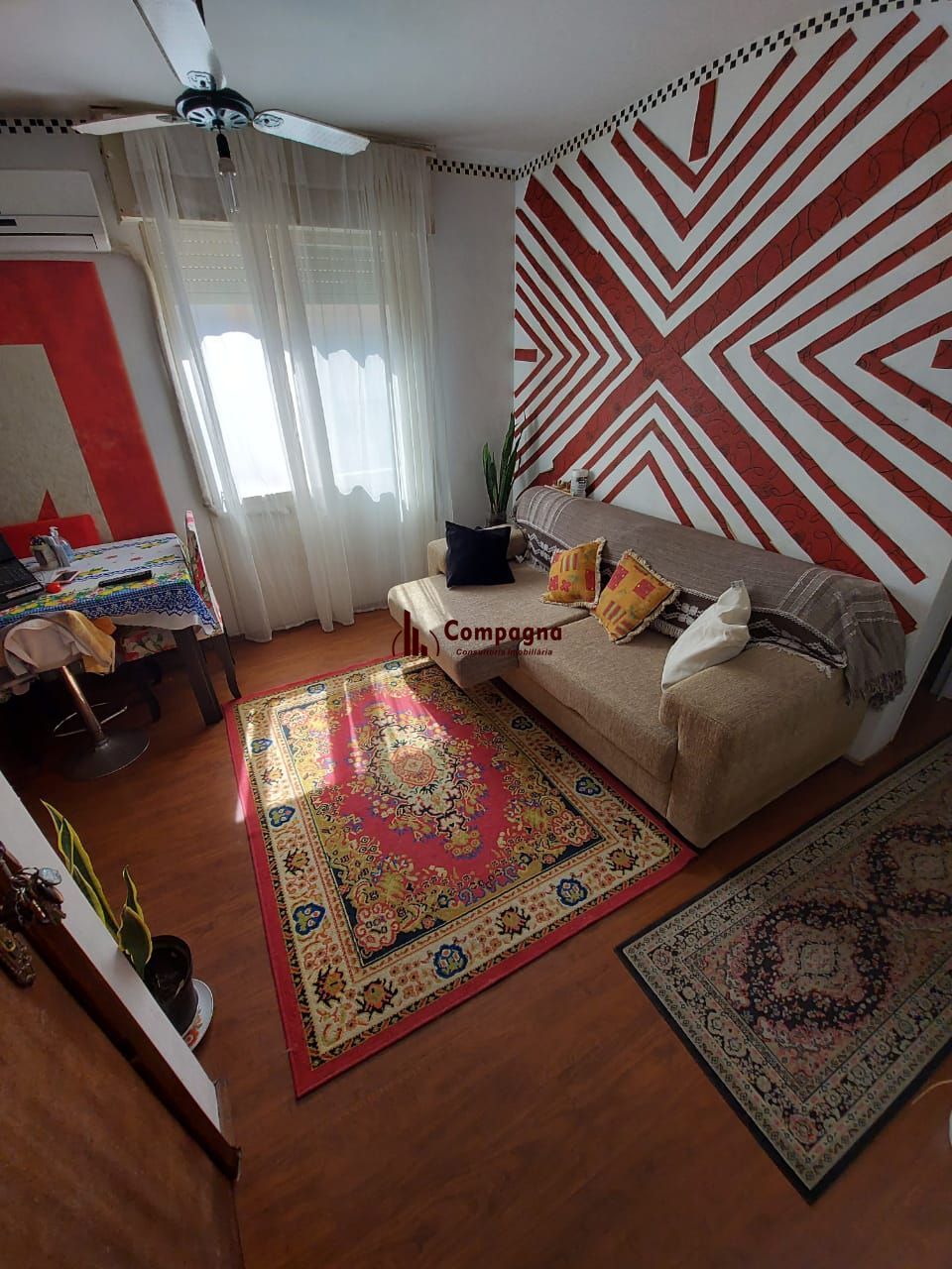 Apartamento para Venda - 50.07m², 2 dormitórios, Menino Deus — foto 2