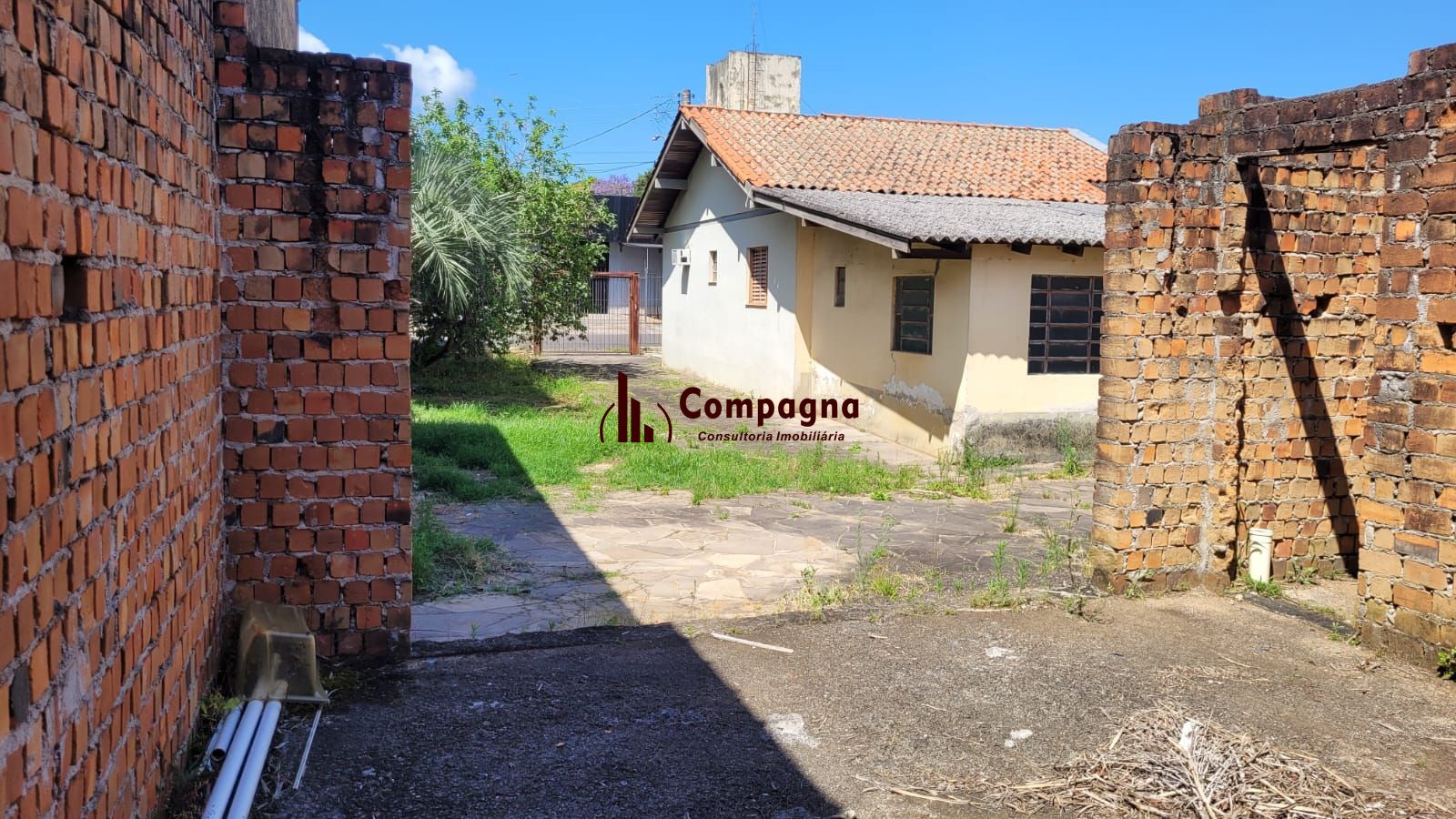 Casa 3 quartos à venda, 114m², Partenon - Porto Alegre — foto 2