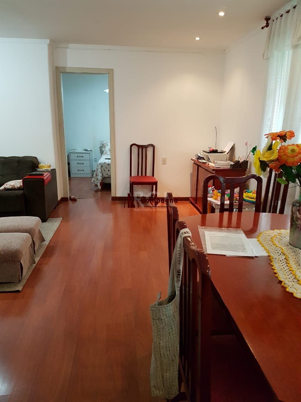 Casa para Venda - 250m², 5 dormitórios, 5 vagas - Jardim Botânico — foto 3