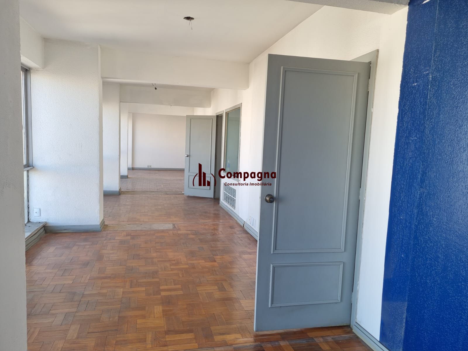 Conjunto Comercial 2 quartos à venda, 234m², Floresta - Porto Alegre